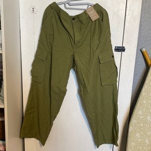 Madewell low slug cargo pants - size 32